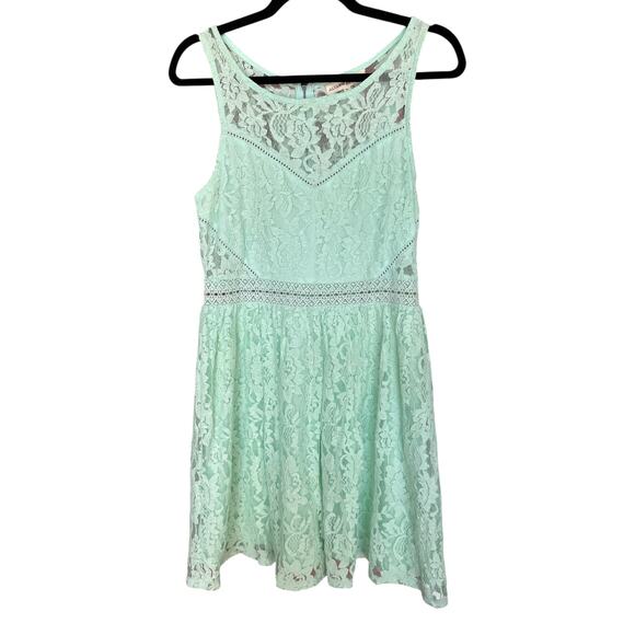 Altar'd State Women's Mint Green Lace Dress with Peek-a-boo Waist Size Large - Picture 1 of 7